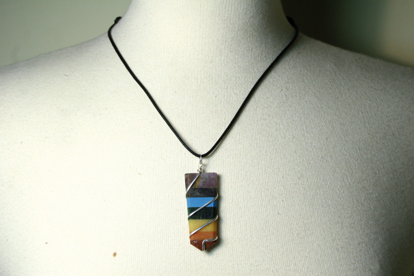 7 Chakra Point Necklace