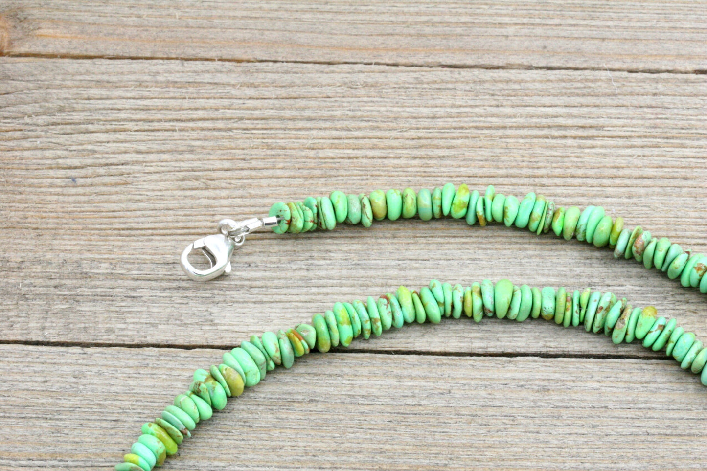 Green Turquoise Chip Necklace