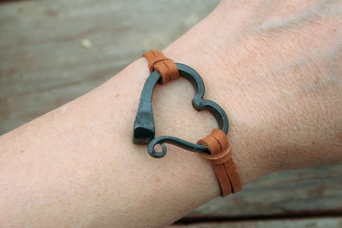 Horseshoe Nail Bracelet, Horse Lover Gift, Iron Jewelry, 6th Anniversary Gift, Iron Heart bracelet, Equestrian, Horse Gift