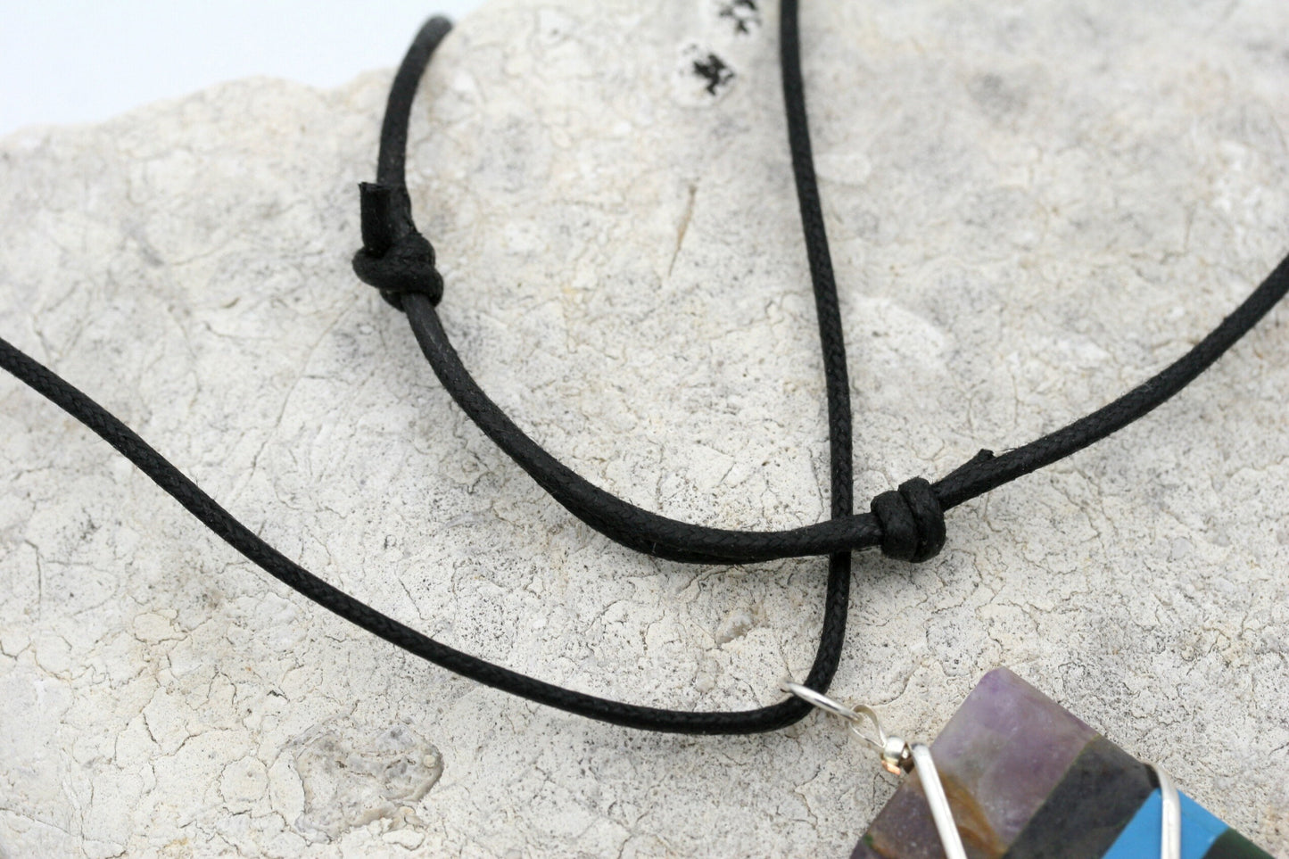 7 Chakra Point Necklace