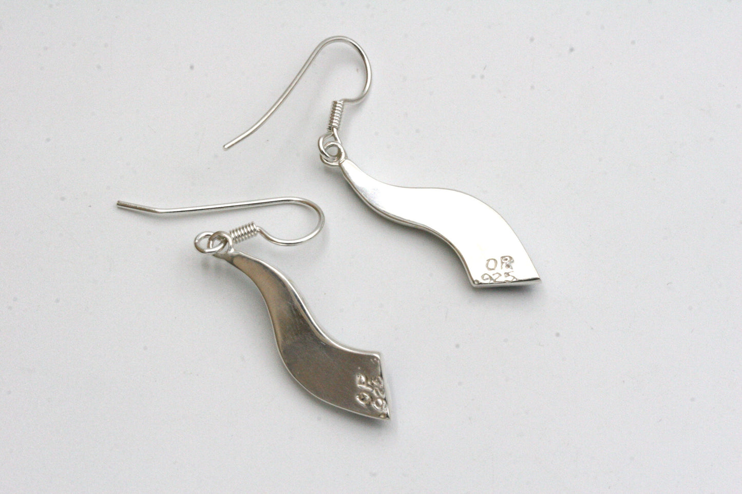 Inlay Colorful Wave Earrings